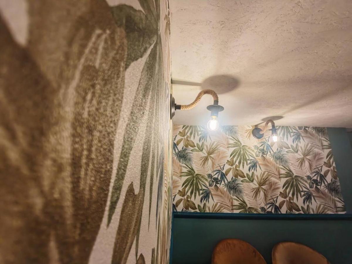 Lux Loft In Centro Lejlighed Bari Eksteriør billede